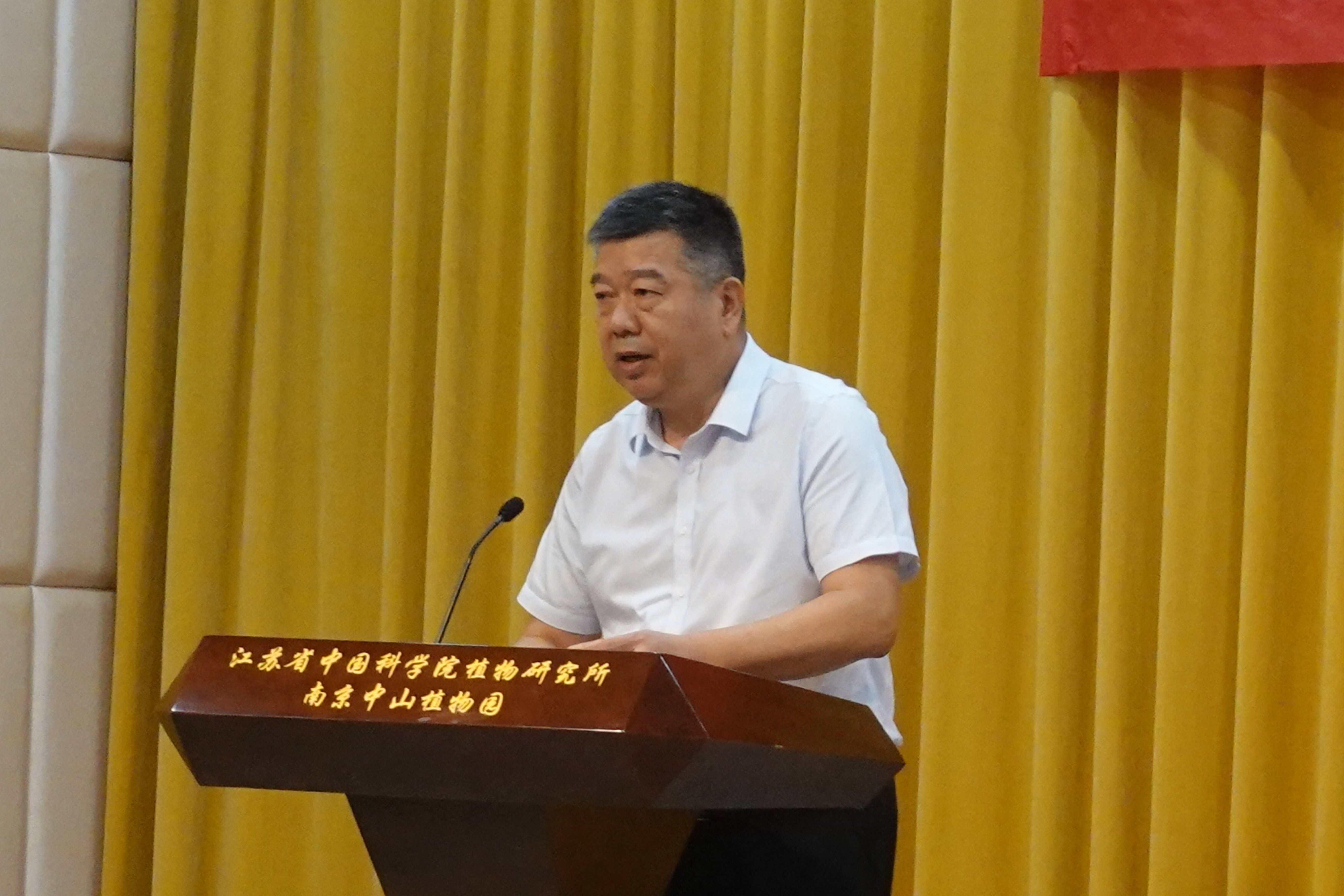 DSC03253姚所在2024级研究生开学典礼上讲话_副本2.jpg